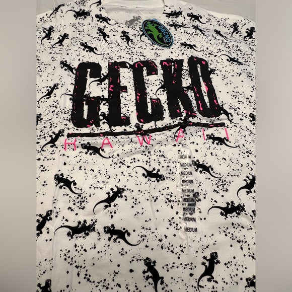 Gecko Hawaii retro 90s style “Forever Gecko Puffed Lava tee.” Size medium - Picture 6 of 7